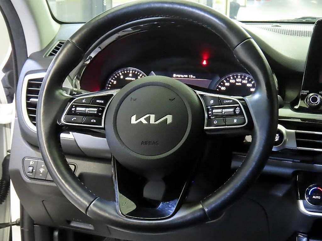 Kia Seltos Gasoline 1.6 Turbo 2WD Prestige 9