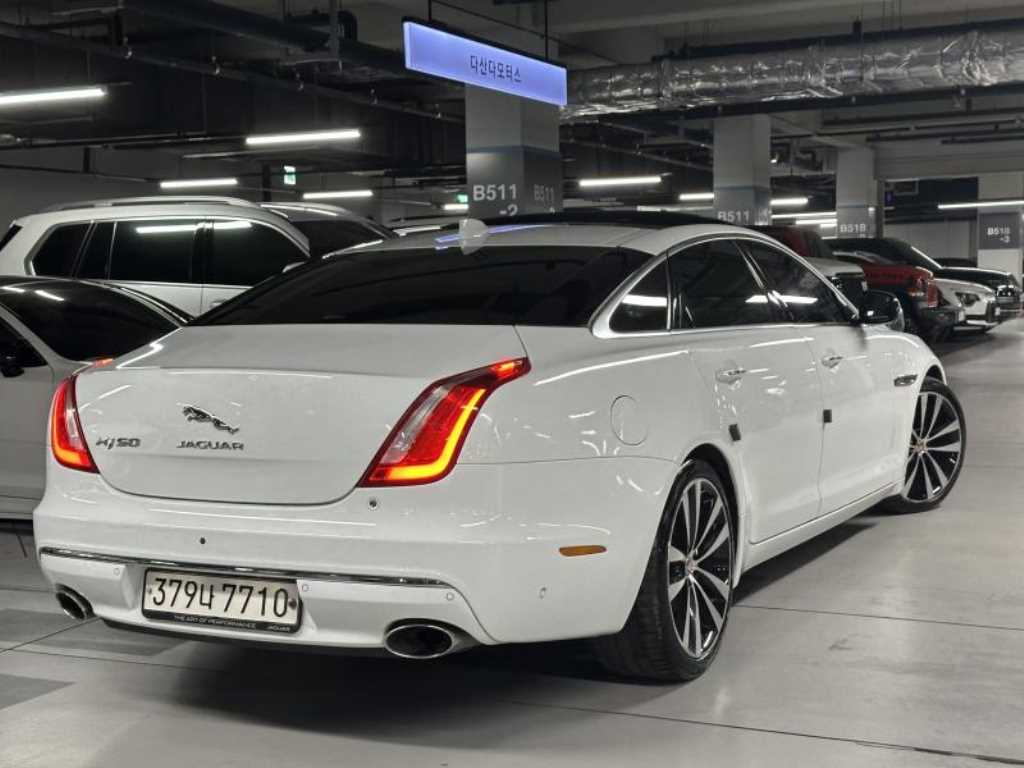 재규어 XJ 3.0D XJ50 LWB 사진 2/20