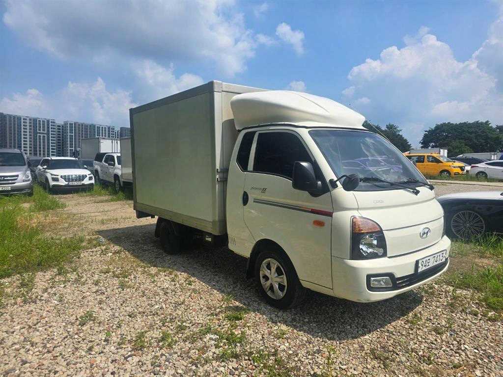 Hyundai Porter Super Cab/ Long Wheelbase