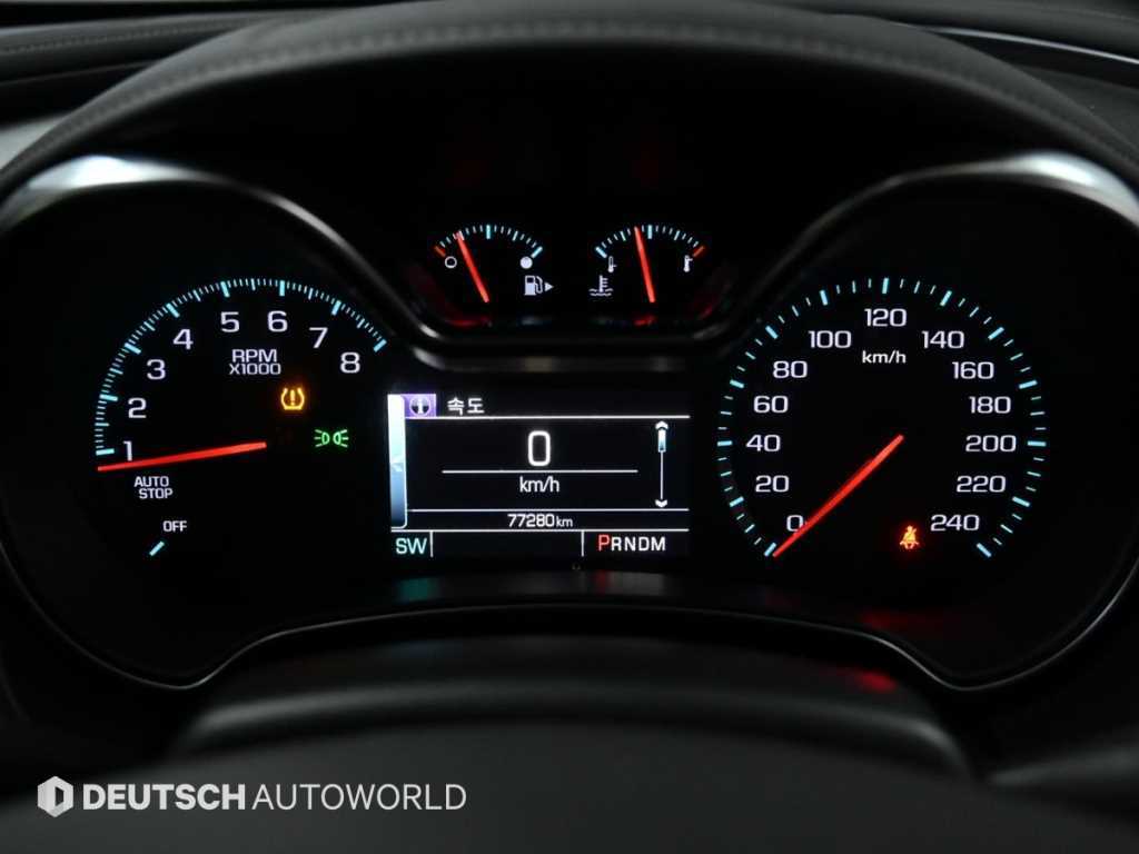 Chevrolet Impala 2.5 LT 9