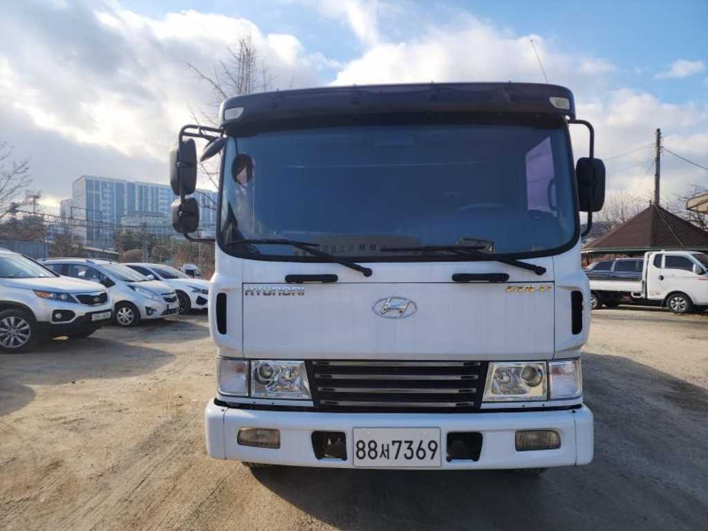 현대 메가트럭 카고 5톤 수동 - 중고 트럭 매물 이미지