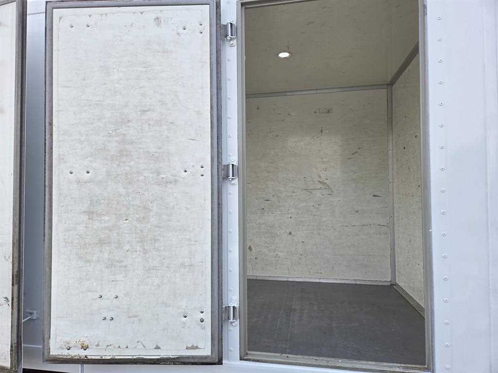 Hyundai Porter 1.0 Ton/ Super Cab/ Long Wheelbase 7