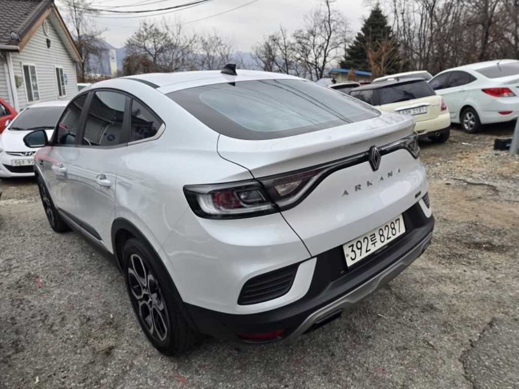 Renault Arkana 1.6 GTe E-TECH Iconic 7