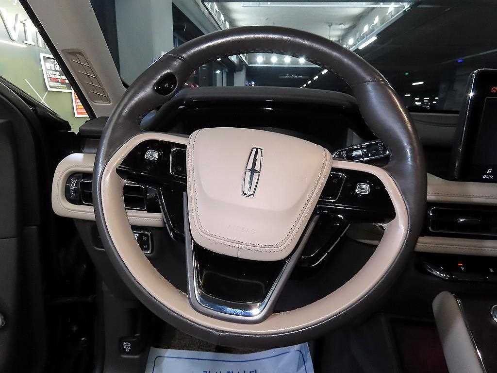 Lincoln Aviator 3.0 Reserve AWD 9