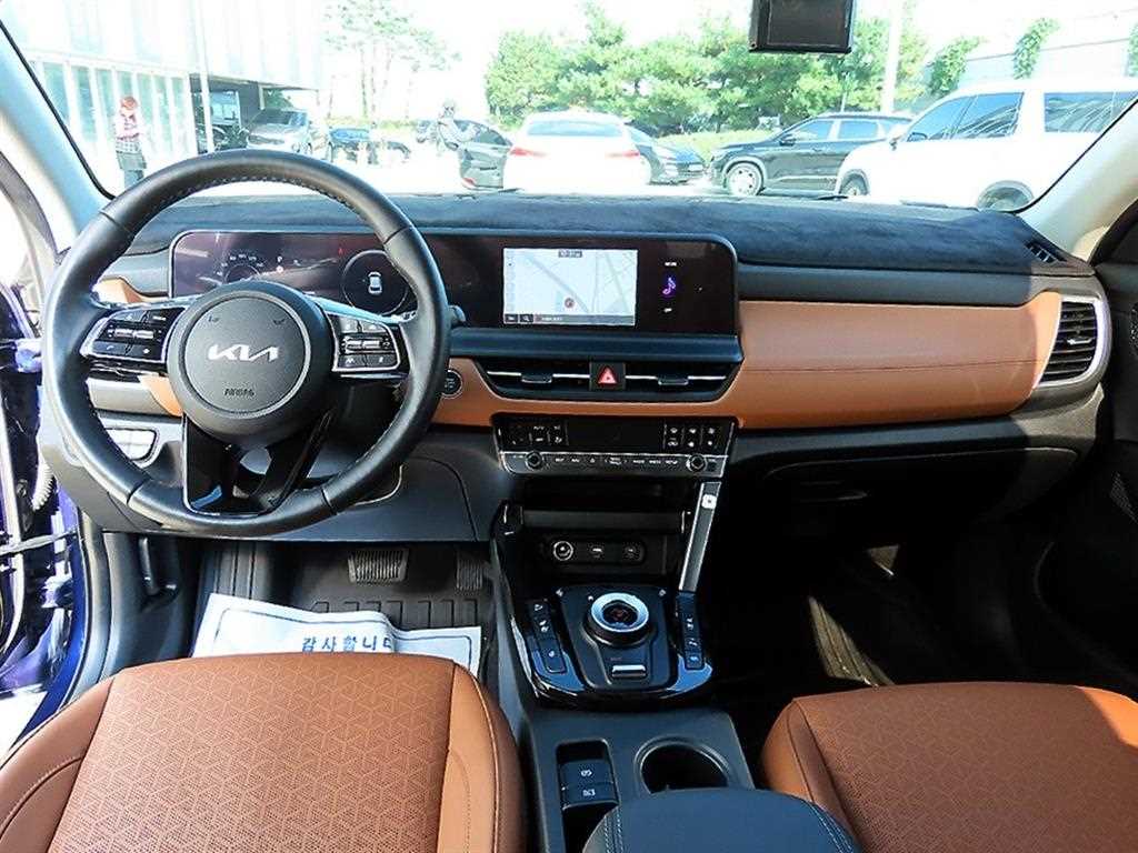 Kia Seltos Gasoline 1.6 Turbo 2WD Signature 7