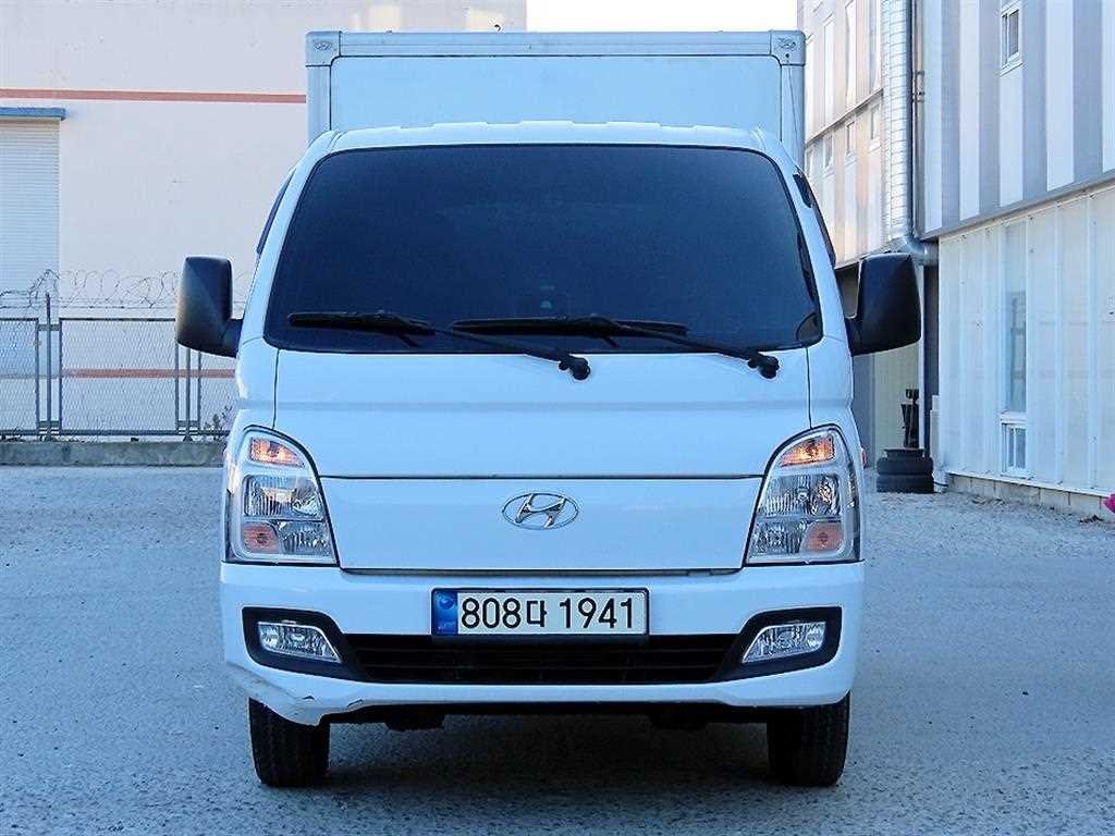 Hyundai Porter Double Cab/ Long Wheelbase/ CRDi Smart