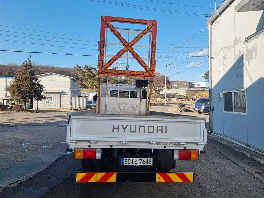 현대 올뉴마이티 2.5톤 카고 - 중고 트럭 매물 이미지