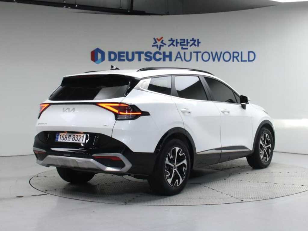 Kia Sportage 1.6 Turbo HEV 4WD Signature 3