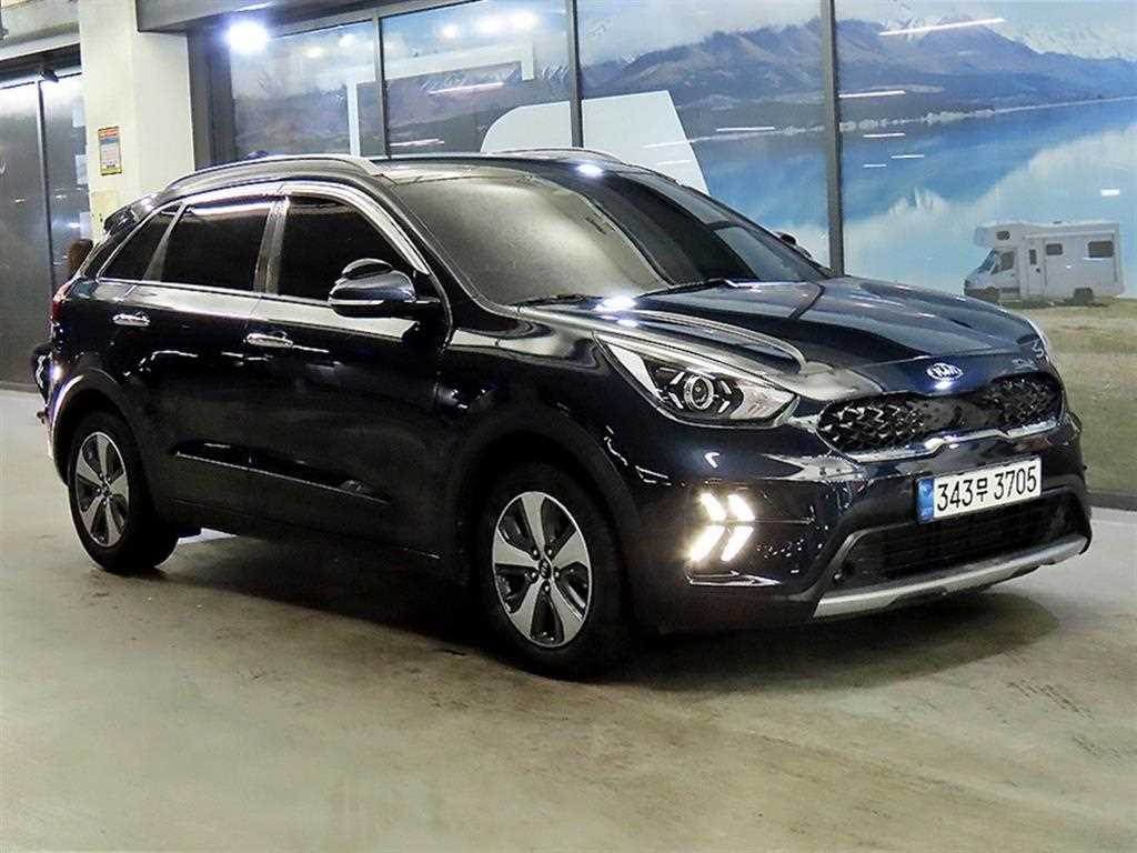 Kia Niro 1.6 HEV Luxury