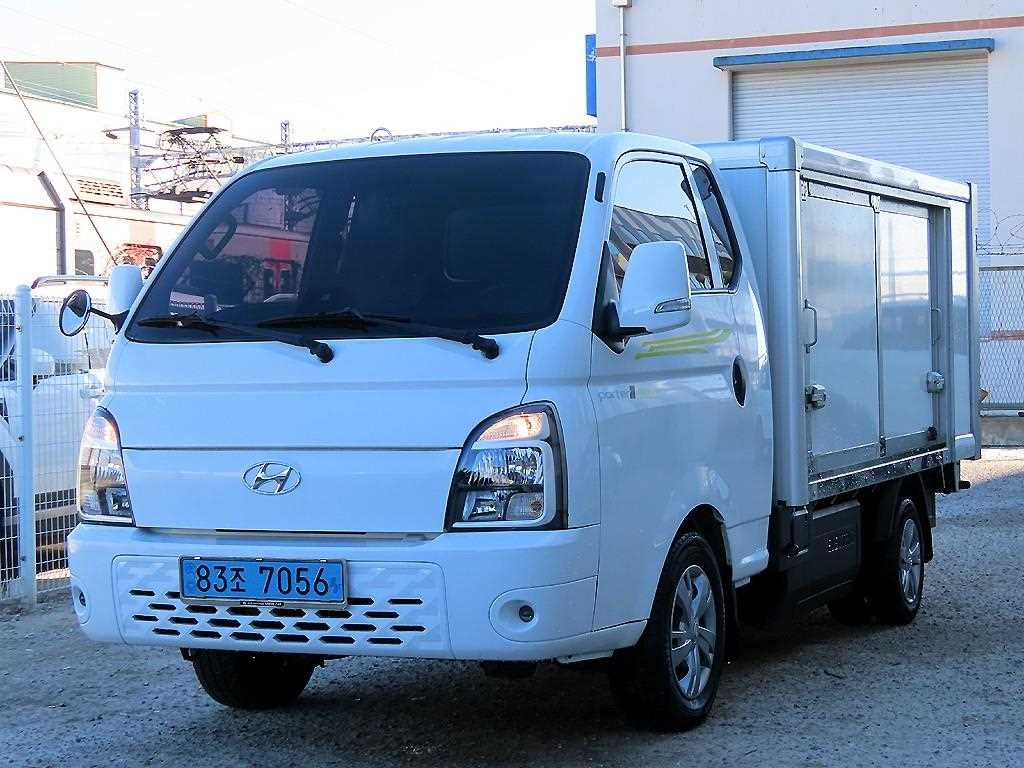 Hyundai Porter 1.0 Ton/ Super Cab/ Long Wheelbase