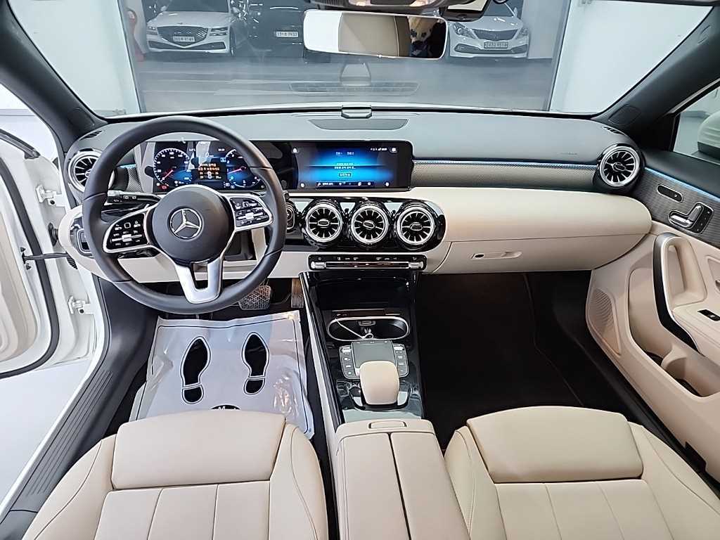 A클래스 W177 A220 해치백 2022년식