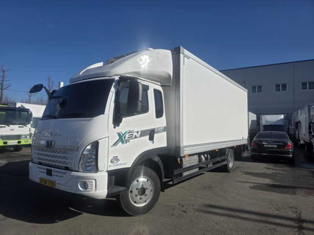 타타대우 더쎈 3.5톤 냉동탑 투냉 - 중고 트럭 매물 이미지