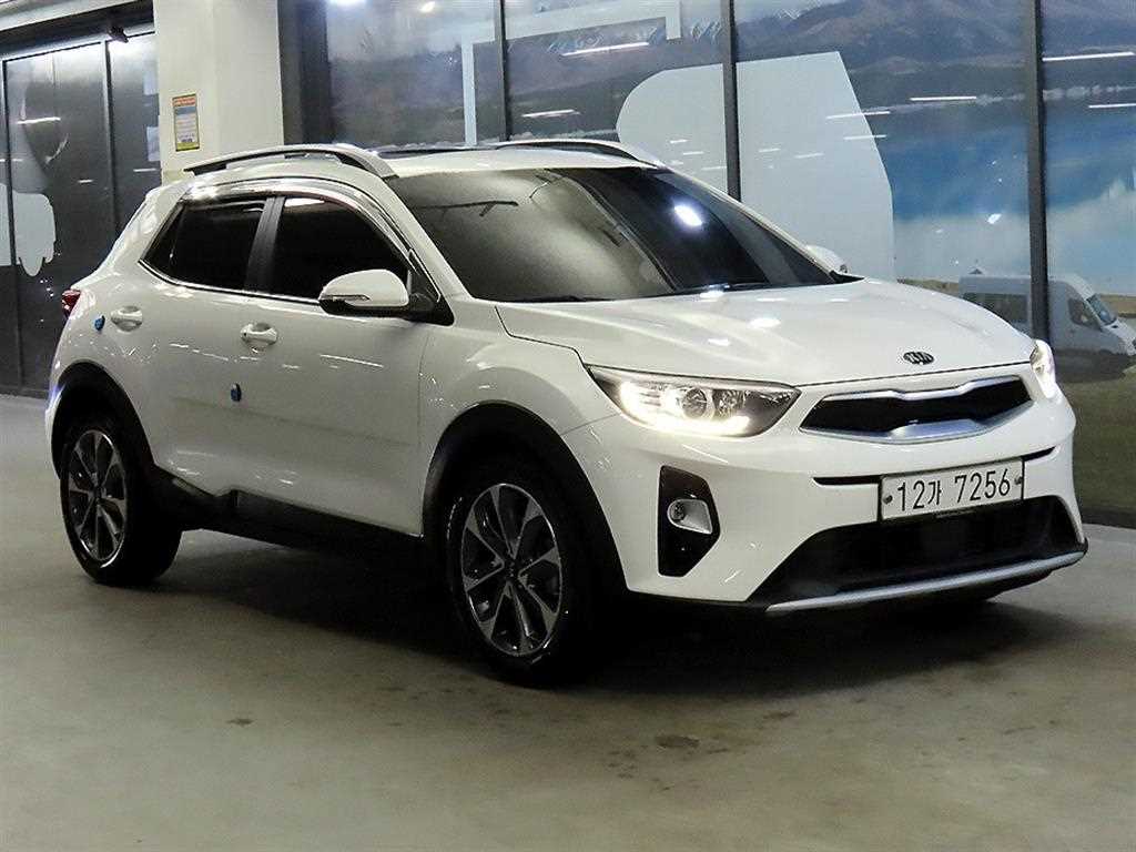 Kia Stonic Gasoline 1.4 Prestige 2
