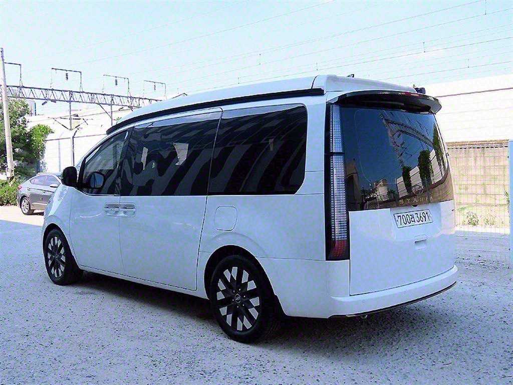Hyundai Staria Camping Car 4WD Prestige Camper 4