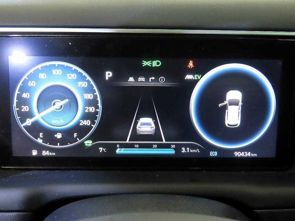 Hyundai Tucson 2WD Inspiration 10