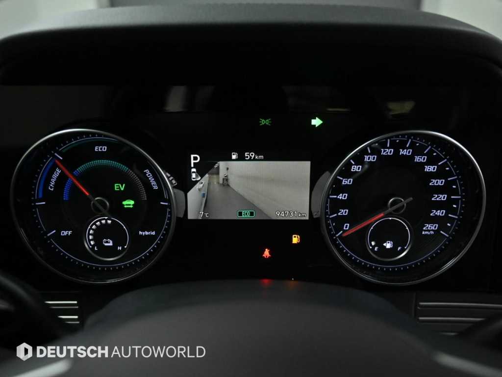 Hyundai Grandeur Exclusive 9