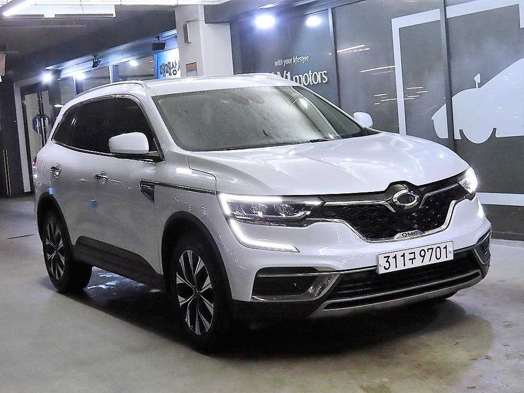 Renault QM6 Gasoline 2.0 GDe LE Signature 2WD 2