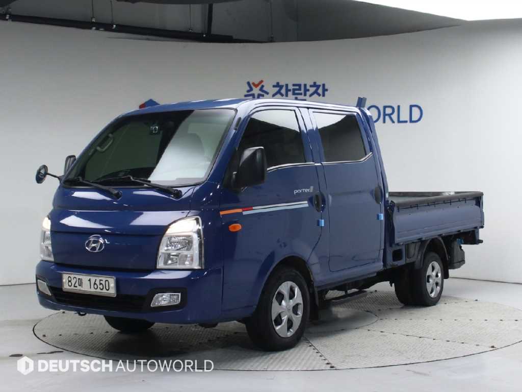 Hyundai Porter 1.0 Ton/ Double Cab/ Long Wheelbase/ CRDi Smart