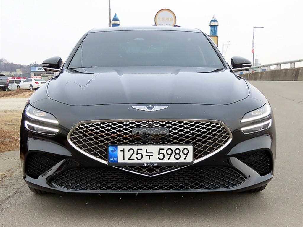 Genesis G70 Gasoline 2.0T 4WD Base Type