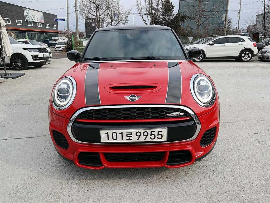 Mini Cooper JCW 3