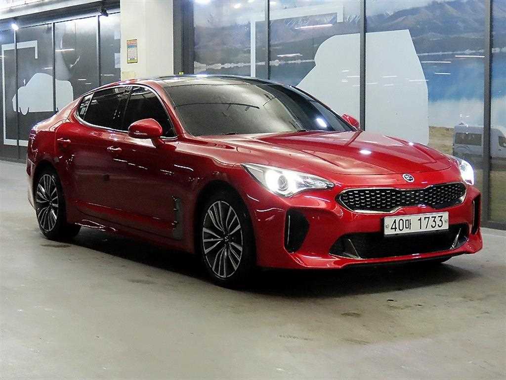Kia Stinger Gasoline 2.0 Turbo AWD Prime