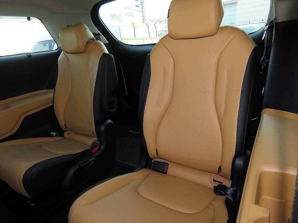 Kia Carnival Diesel Noblesse 8