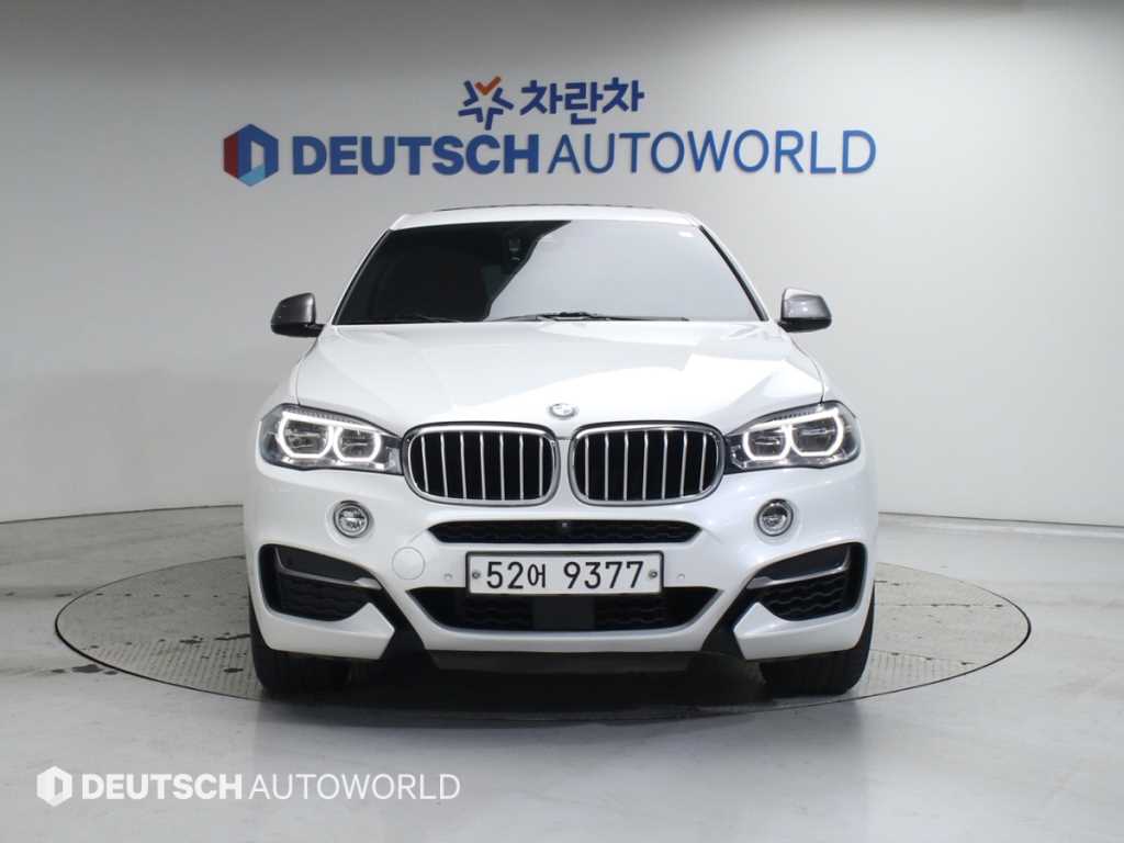 BMW X6 M50 D 4