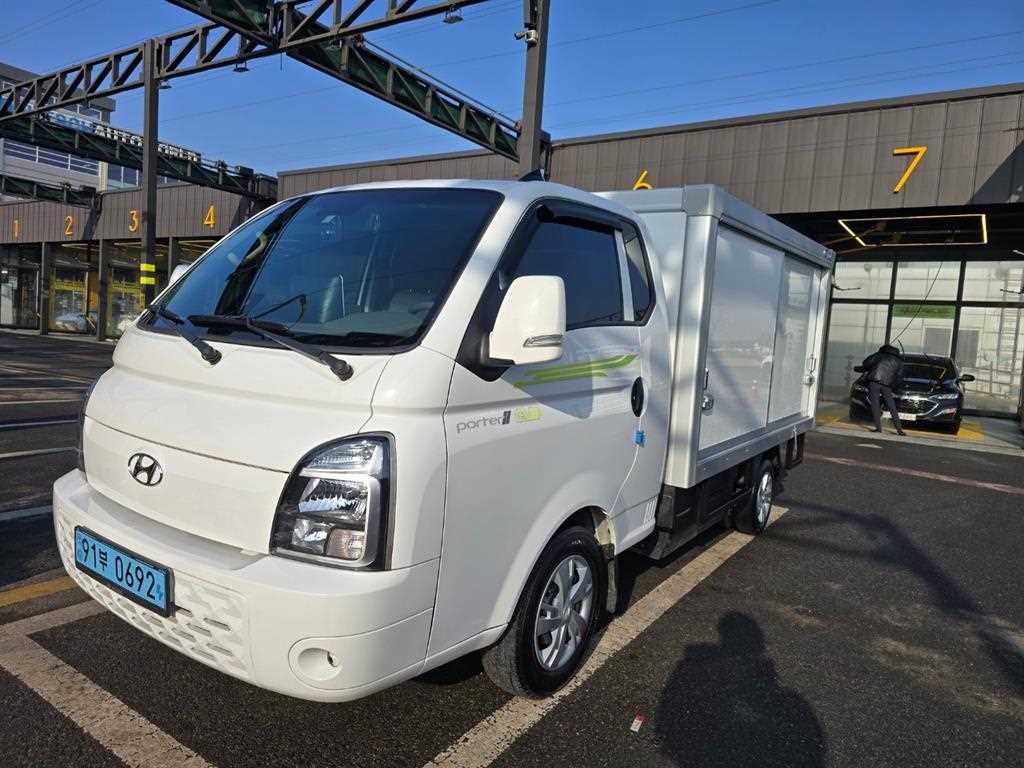 현대 포터2 1톤 저상탑 전기 - 중고 트럭 매물 이미지