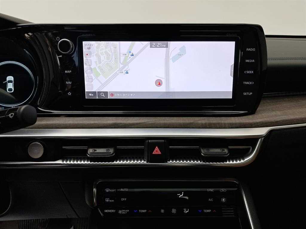 Kia K5 2.0 Signature 10