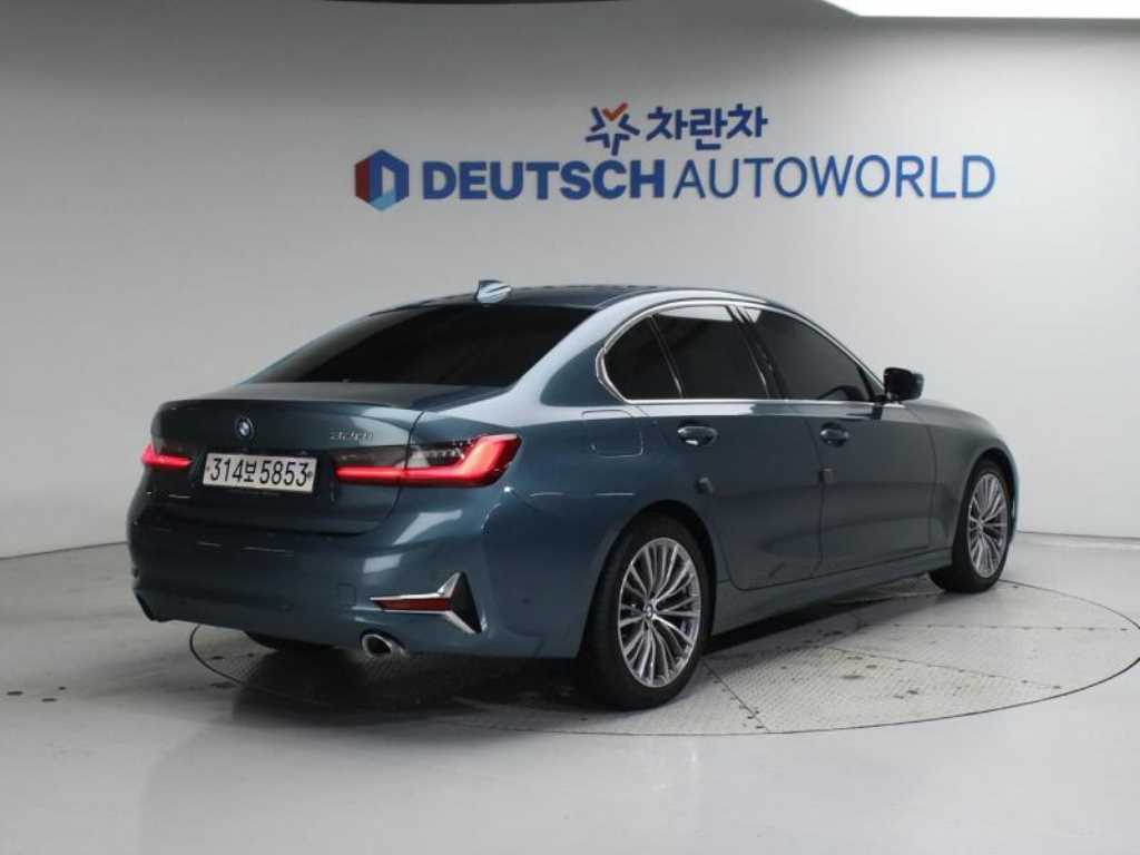 BMW 3시리즈 320i 럭셔리 사진 2/20