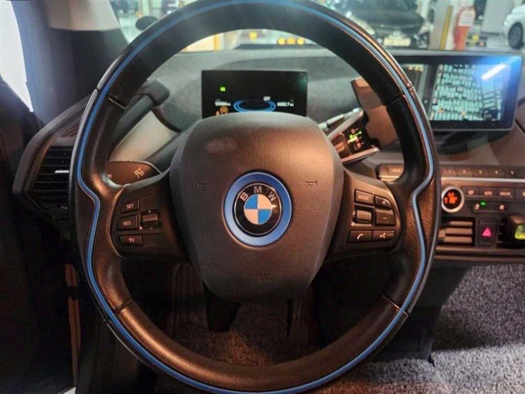 BMW i3 7