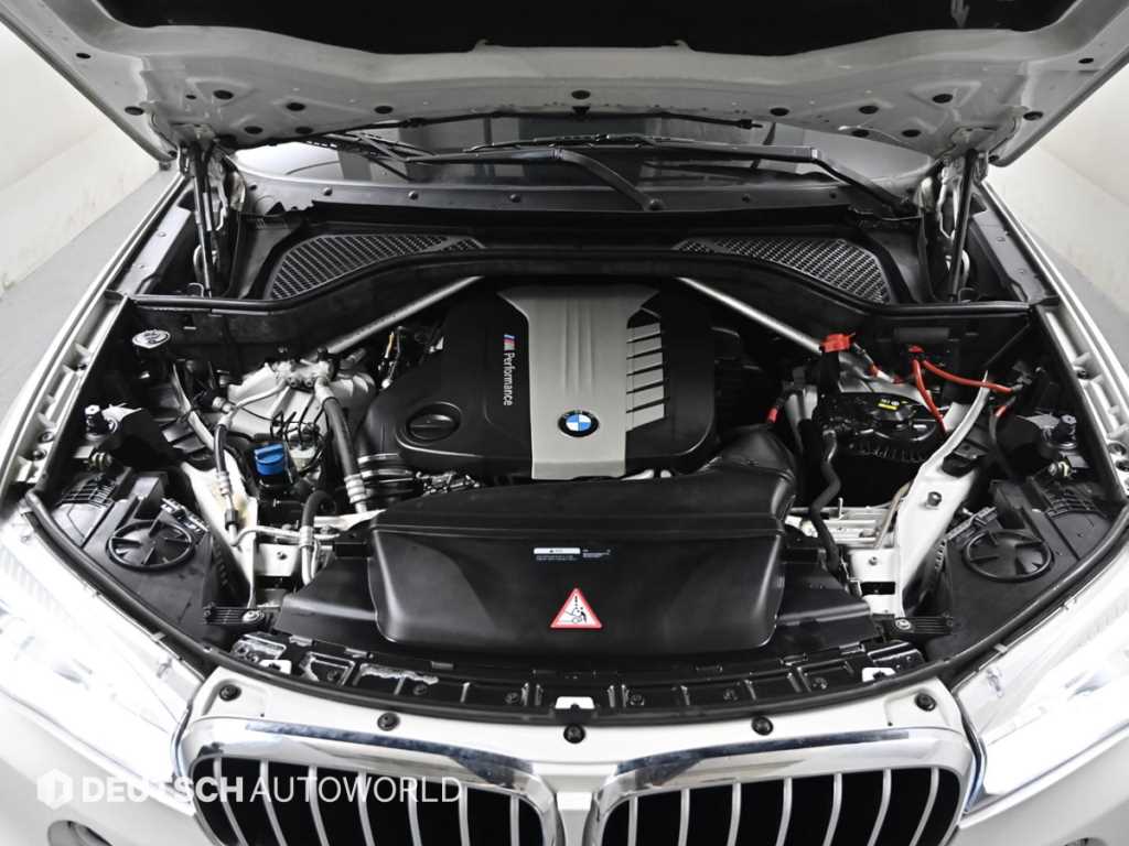 BMW X6 M50 D 7