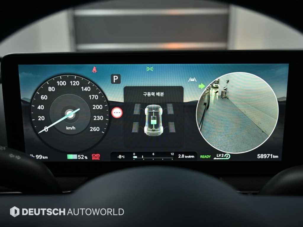 Genesis GV60 Performance AWD 9