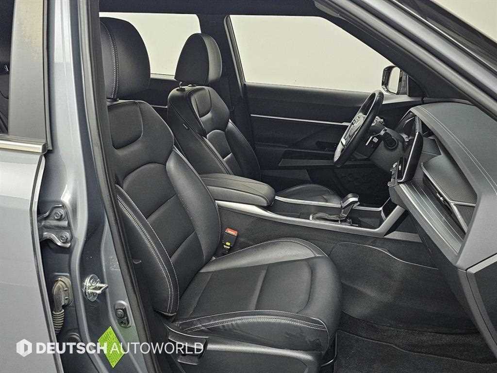 KG Mobility (Ssangyong) Torres 1.5 GDI-T 2WD T5 10