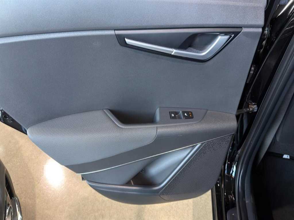 Kia Niro Signature 8