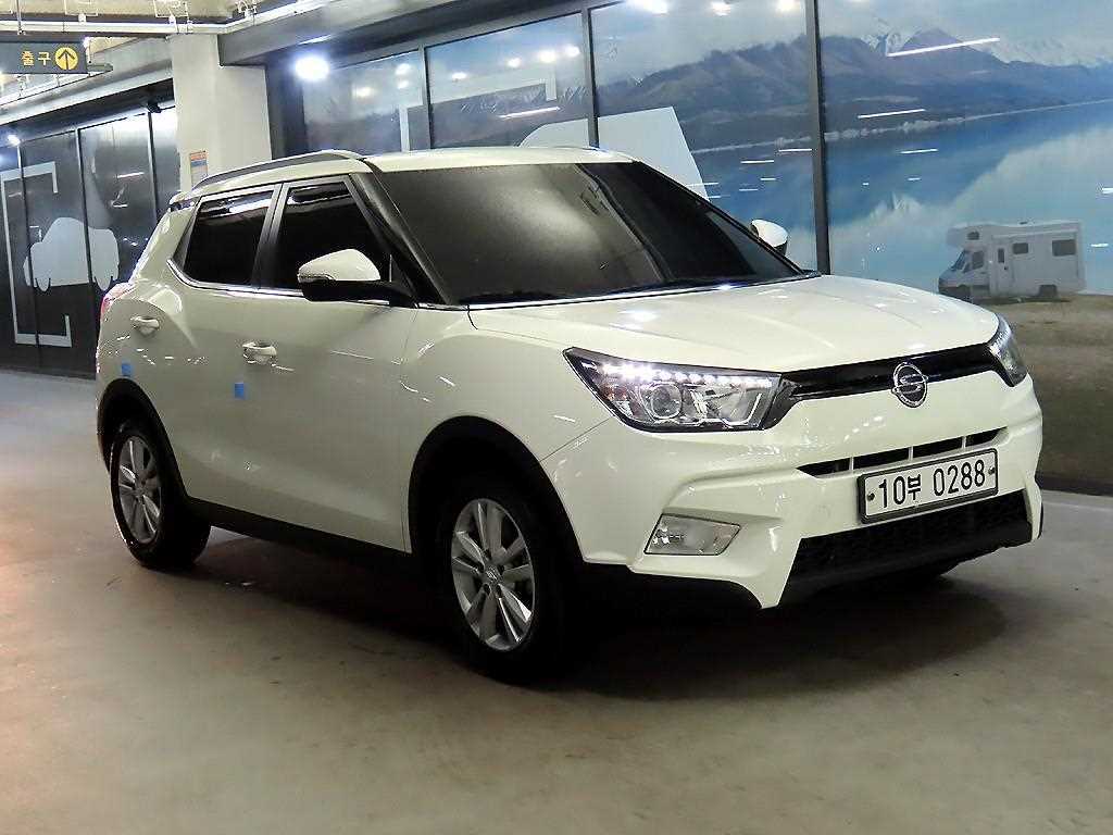 KG Mobility (Ssangyong) Tivoli Gasoline 2WD 1.6 VX