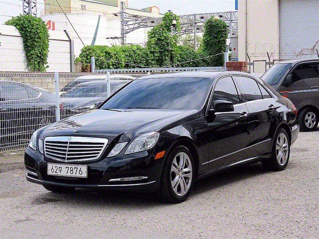 벤츠 E 클래스 E350 4MATIC 사진 2/20