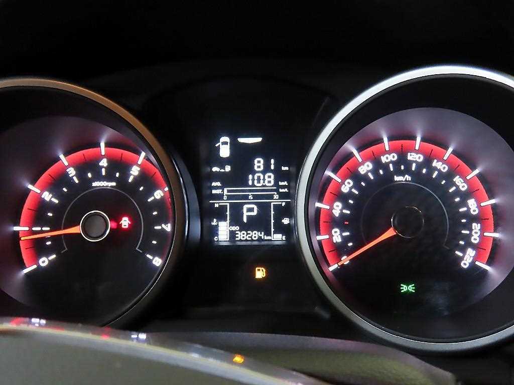 KG Mobility (Ssangyong) Tivoli Gasoline 2WD 1.6 VX 10