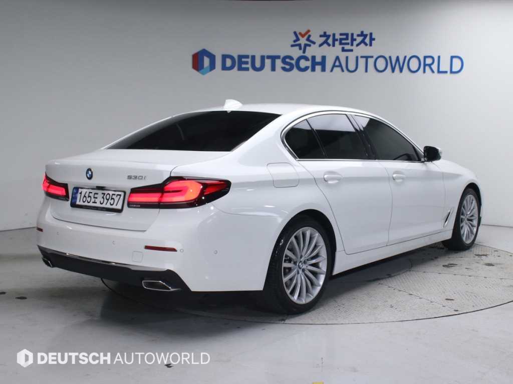 BMW 5시리즈 530i 럭셔리 사진 2/20