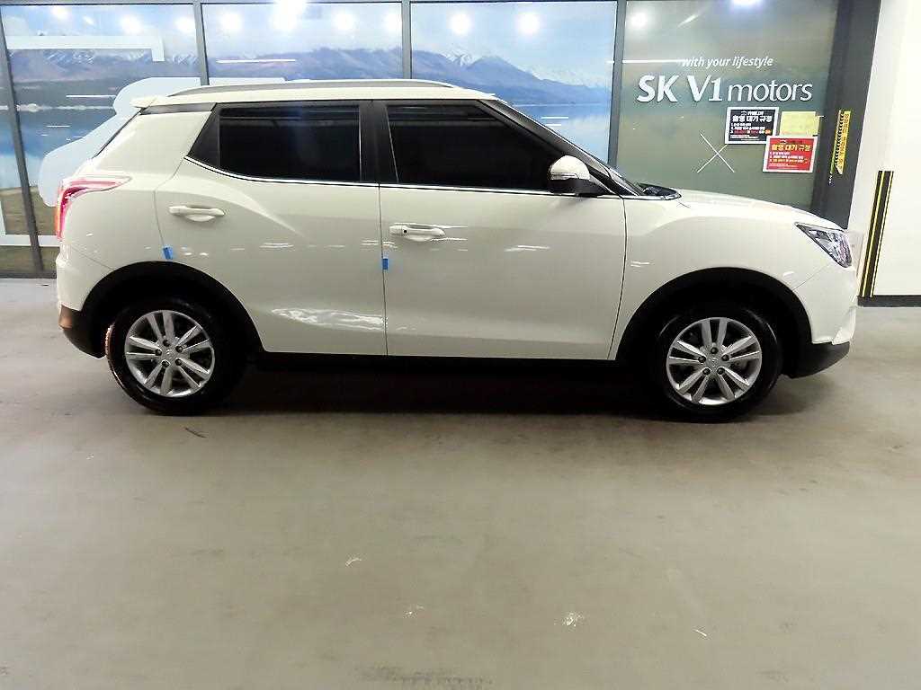 KG Mobility (Ssangyong) Tivoli Gasoline 2WD 1.6 VX 4