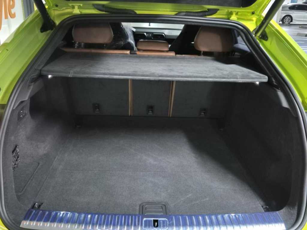 Lamborghini Urus 4.0 V8 S 7