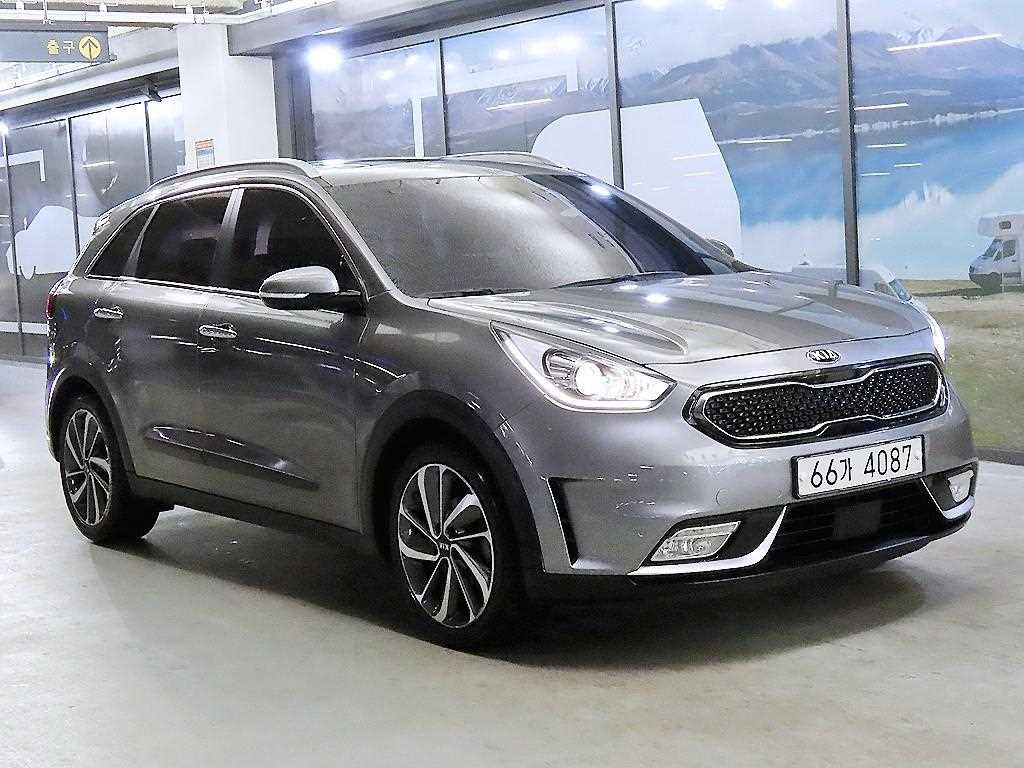 Kia Niro 1.6 Hybrid Noblesse