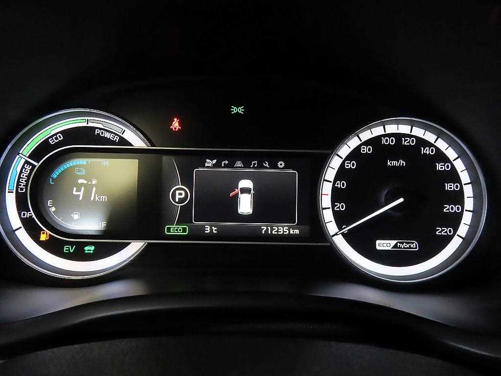 Kia Niro 1.6 Hybrid Noblesse 10