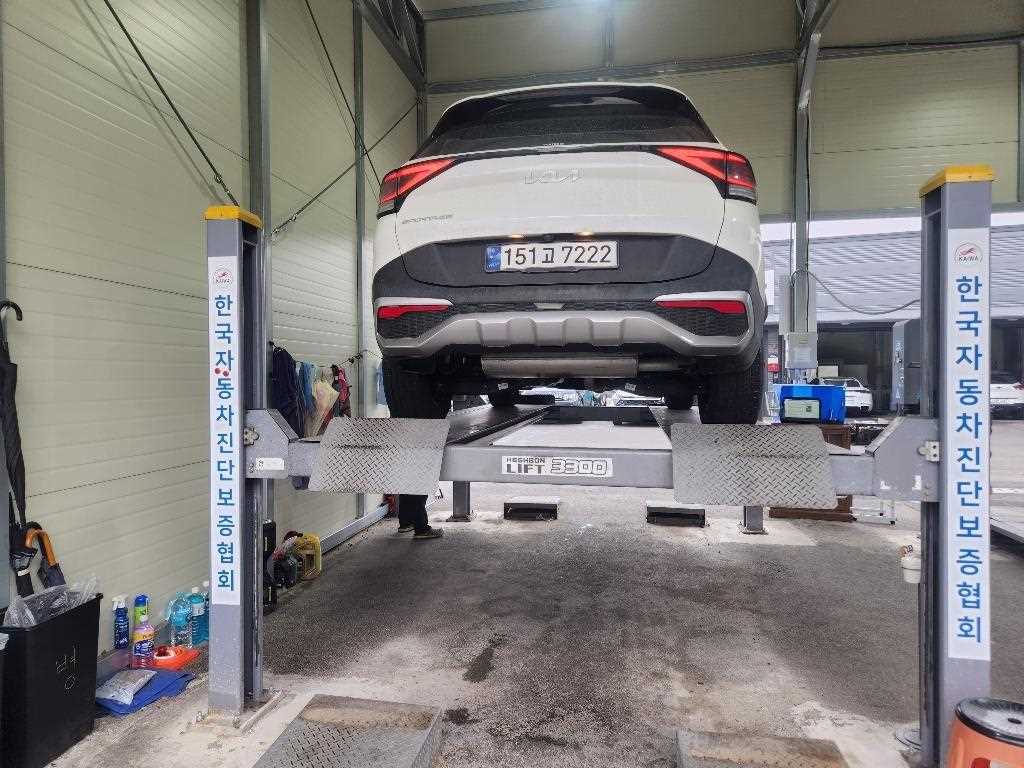 Kia Sportage 1.6 Gasoline 2WD Prestige 3