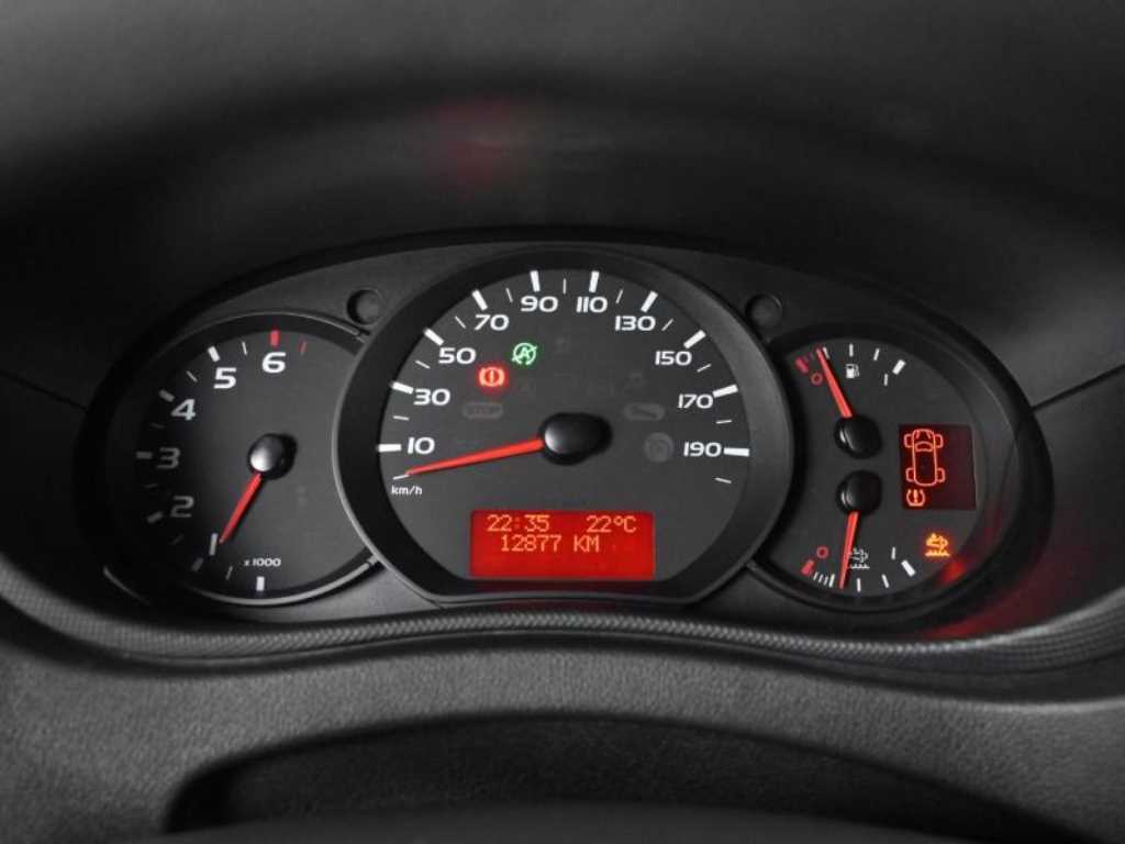 Renault Master 2.3 L 9