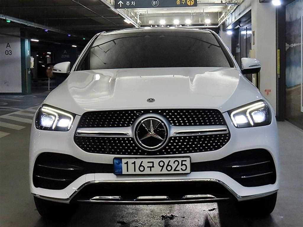 Mercedes-Benz GLE-Class GLE350e 4MATIC Coupe 3