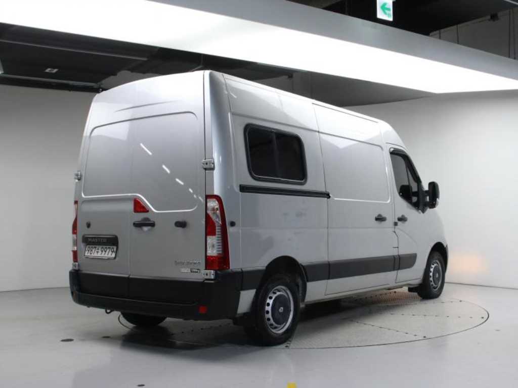 Renault Master 2.3 L 3