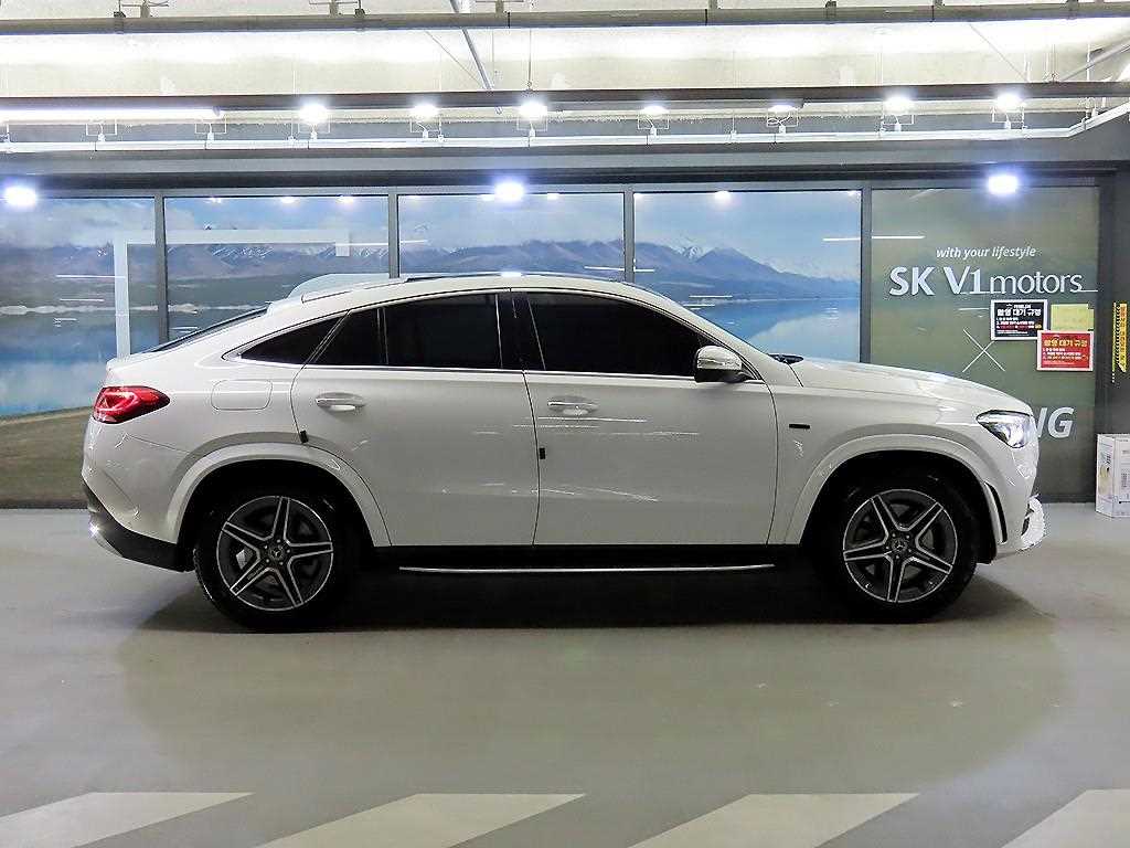 Mercedes-Benz GLE-Class GLE350e 4MATIC Coupe 4
