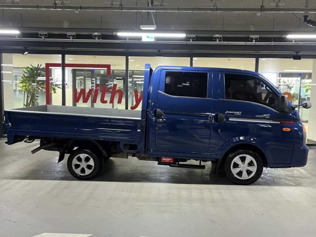 Hyundai Porter 1.0 Ton/ Double Cab/ Long Wheelbase/ CRDi Smart 4