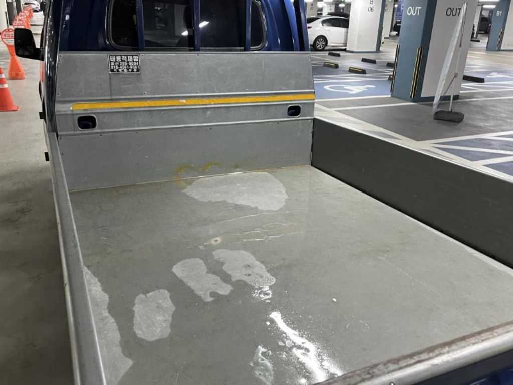 Hyundai Porter 1.0 Ton/ Double Cab/ Long Wheelbase/ CRDi Smart 7